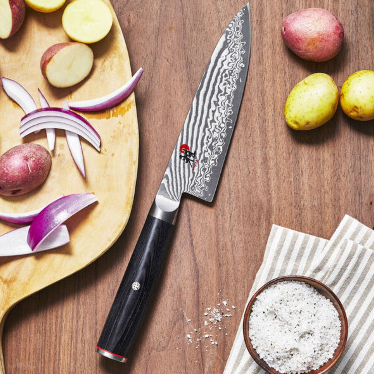 Miyabi Miyabi 5000FCD Pakkawood Gyuto 16cm – FC61 48-Layer Damascus